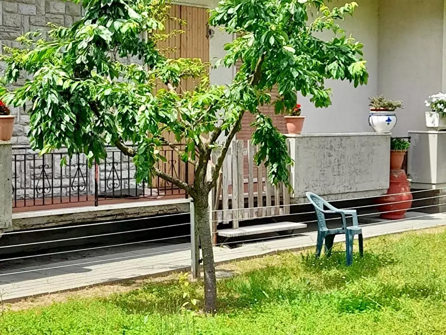 Immagine 22 di Villa in vendita  a Camaiore