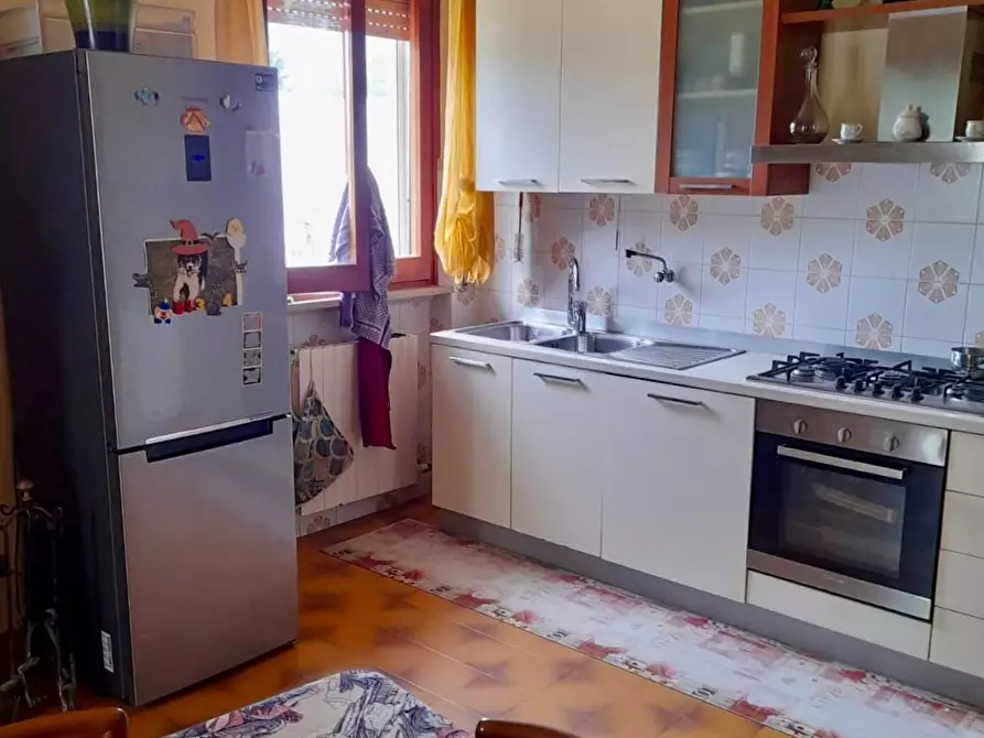 Immagine 7 di Villa in vendita  a Camaiore