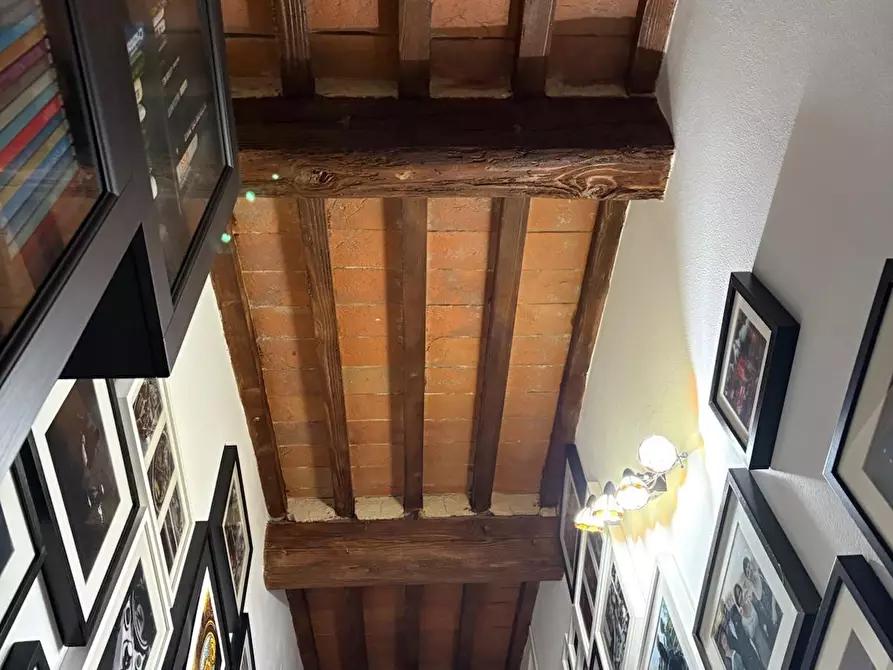 Immagine 5 di Appartamento in vendita  a Collesalvetti