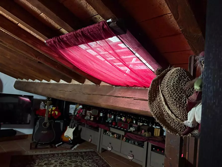 Immagine 4 di Appartamento in vendita  a Collesalvetti