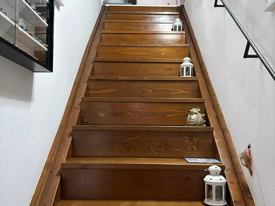 Immagine 11 di Appartamento in vendita  a Collesalvetti