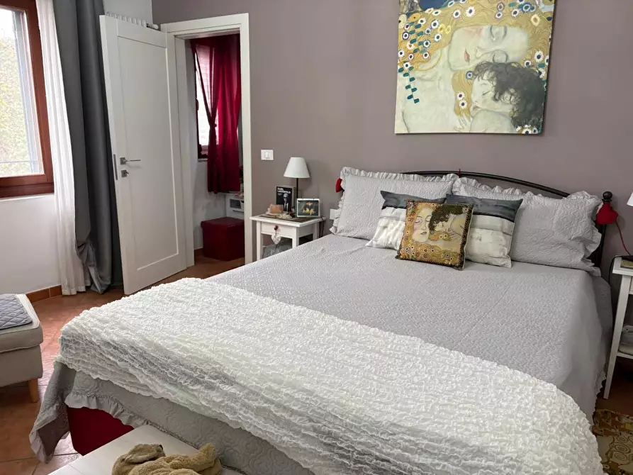 Immagine 17 di Appartamento in vendita  a Collesalvetti