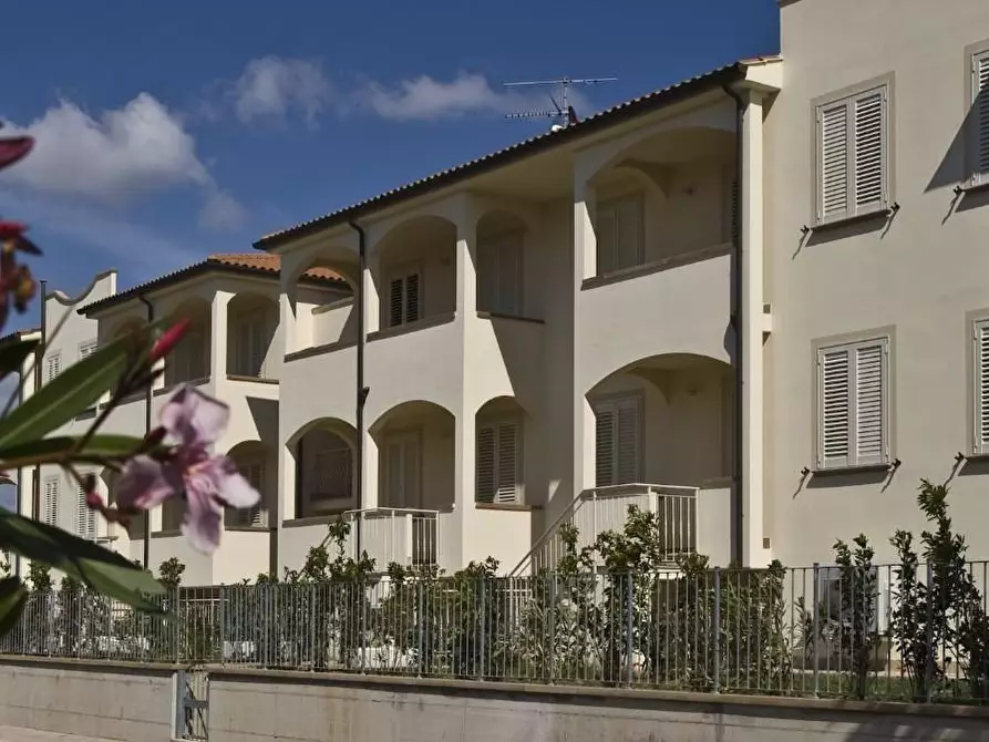 Immagine 1 di Appartamento in vendita  a Rosignano Marittimo