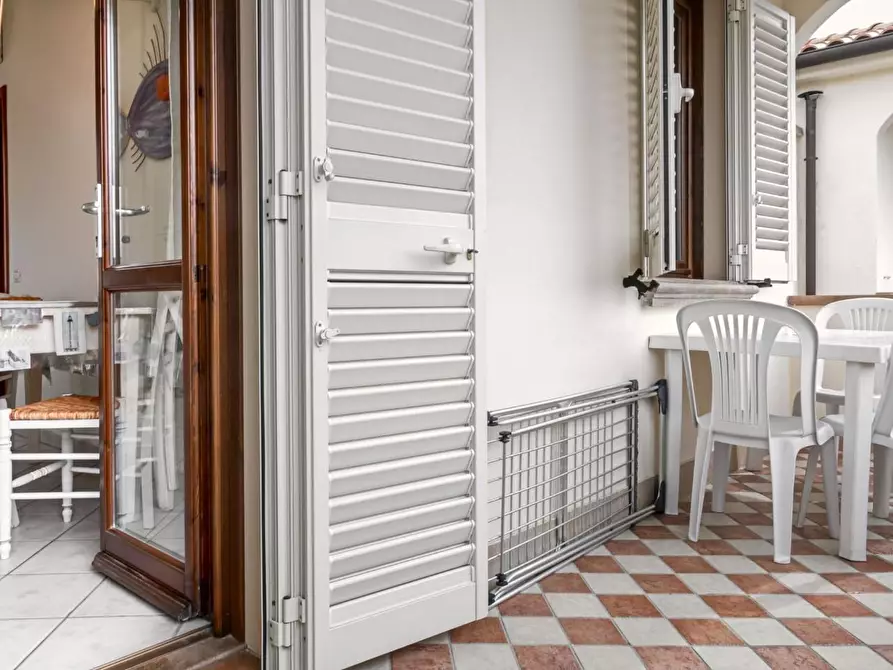 Immagine 10 di Appartamento in vendita  a Rosignano Marittimo