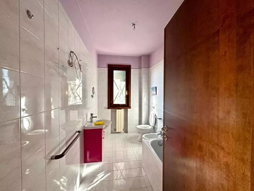 Immagine 12 di Appartamento in vendita  a Montecarlo