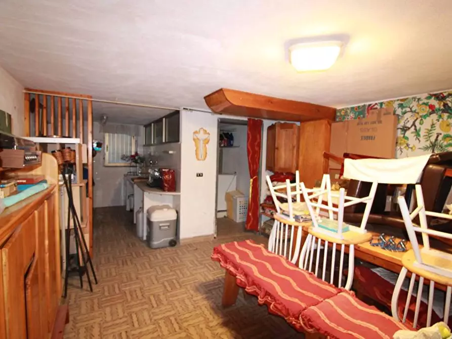 Immagine 14 di Villa in vendita  a Pontedera