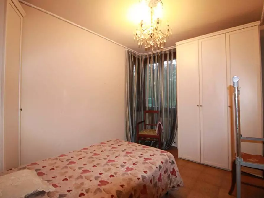 Immagine 5 di Villa in vendita  a Pontedera