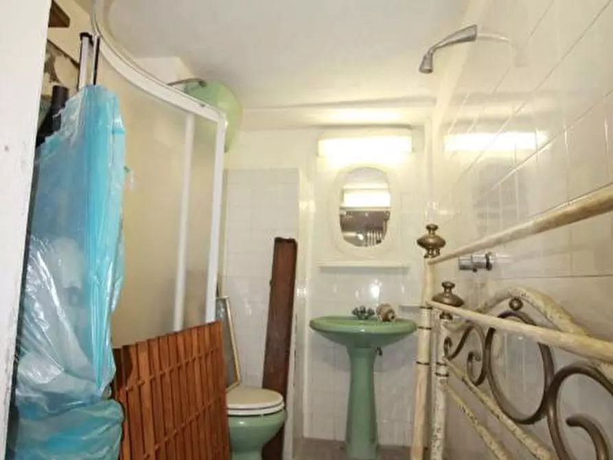 Immagine 16 di Villa in vendita  a Pontedera