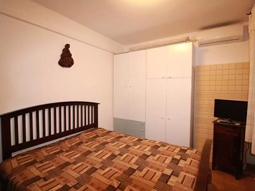 Immagine 15 di Villa in vendita  a Pontedera