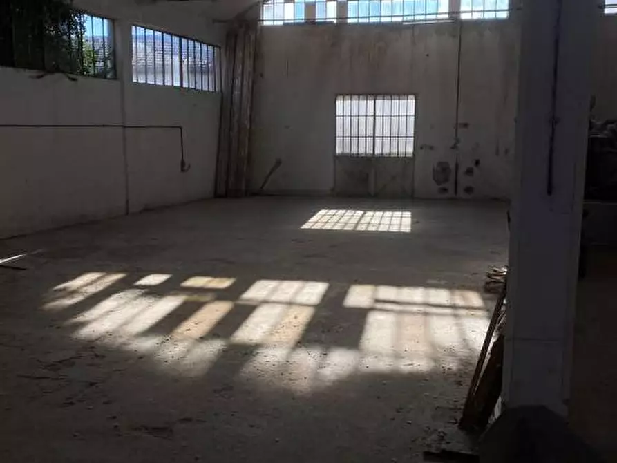 Immagine 3 di Villa in vendita  a Ponsacco