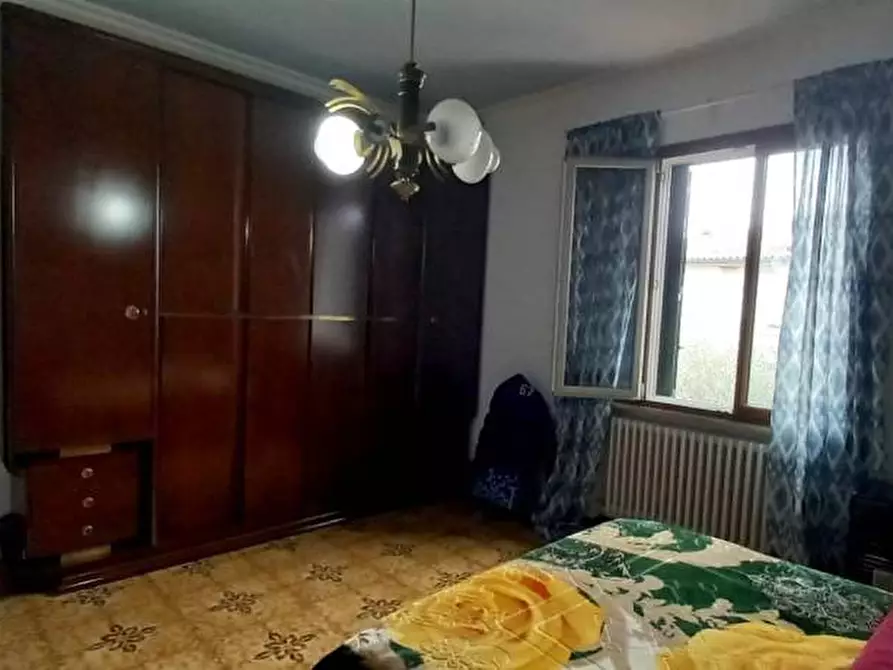 Immagine 6 di Villa in vendita  a Castelfranco Di Sotto