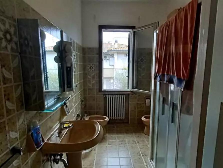 Immagine 5 di Villa in vendita  a Castelfranco Di Sotto