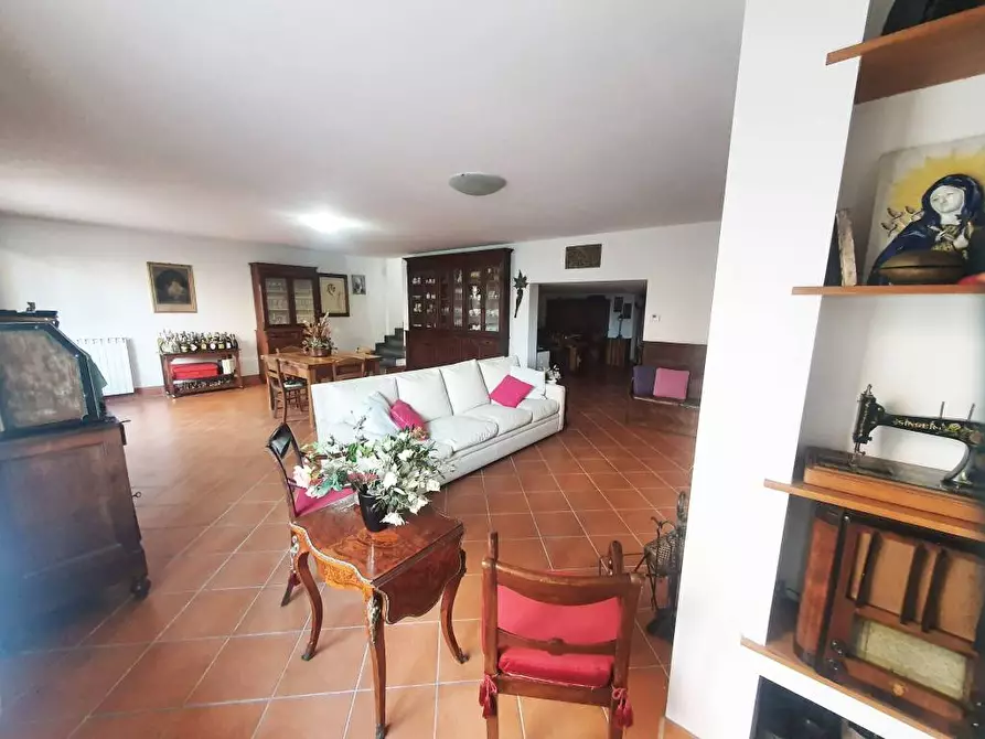 Immagine 36 di Villa in vendita  a Calcinaia