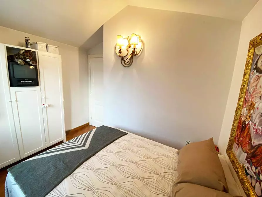 Immagine 33 di Villa in vendita  a Calcinaia