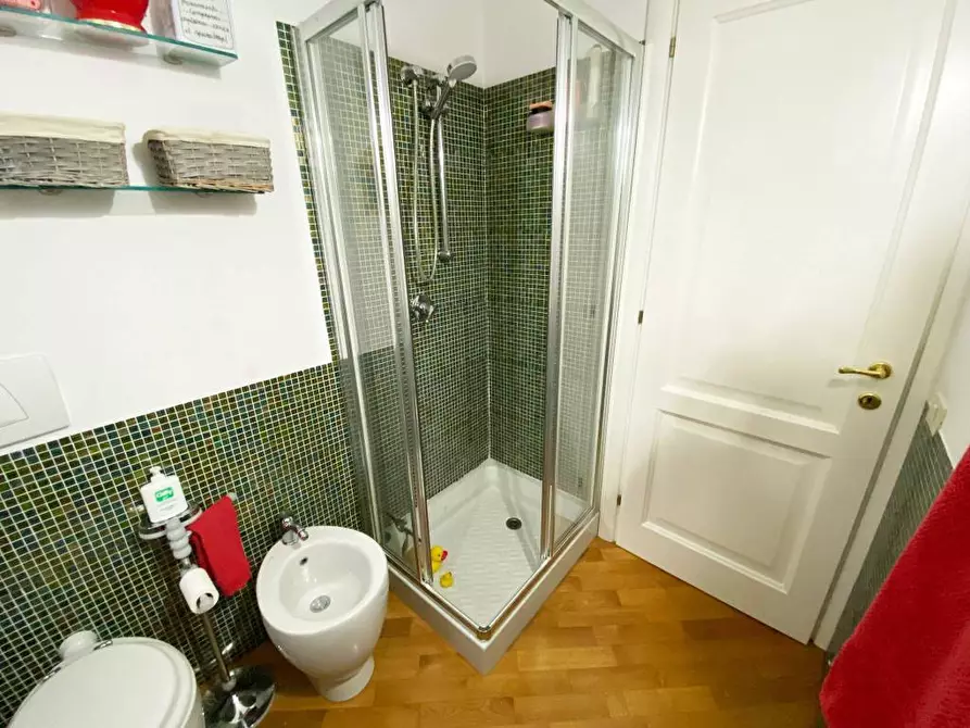 Immagine 32 di Villa in vendita  a Calcinaia