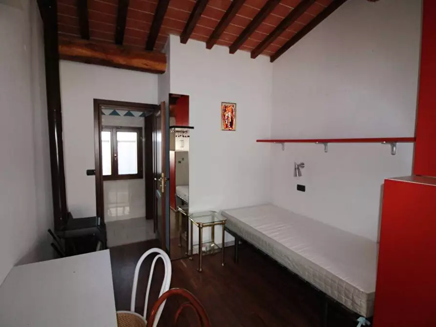 Immagine 9 di Villa in vendita  a Montopoli In Val D'arno