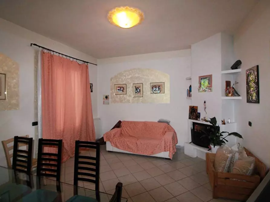 Immagine 2 di Villa in vendita  a Montopoli In Val D'arno