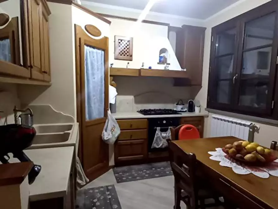 Immagine 10 di Villetta a schiera in vendita  a Crespina Lorenzana