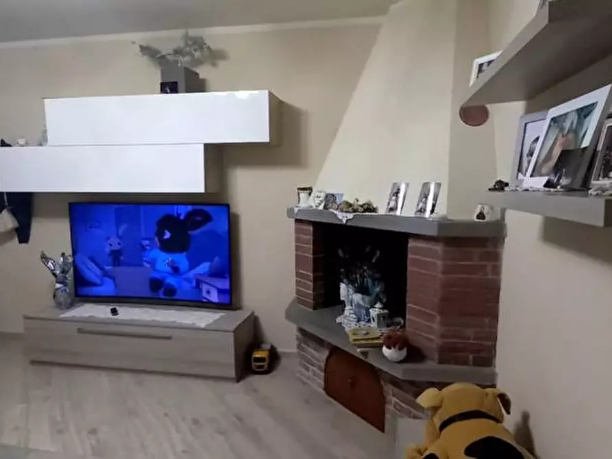 Immagine 4 di Villetta a schiera in vendita  a Crespina Lorenzana