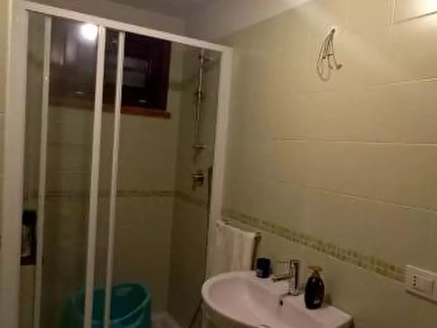 Immagine 49 di Villetta a schiera in vendita  a Crespina Lorenzana