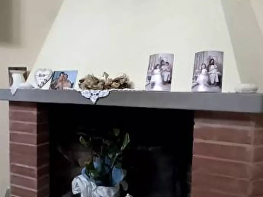 Immagine 46 di Villetta a schiera in vendita  a Crespina Lorenzana