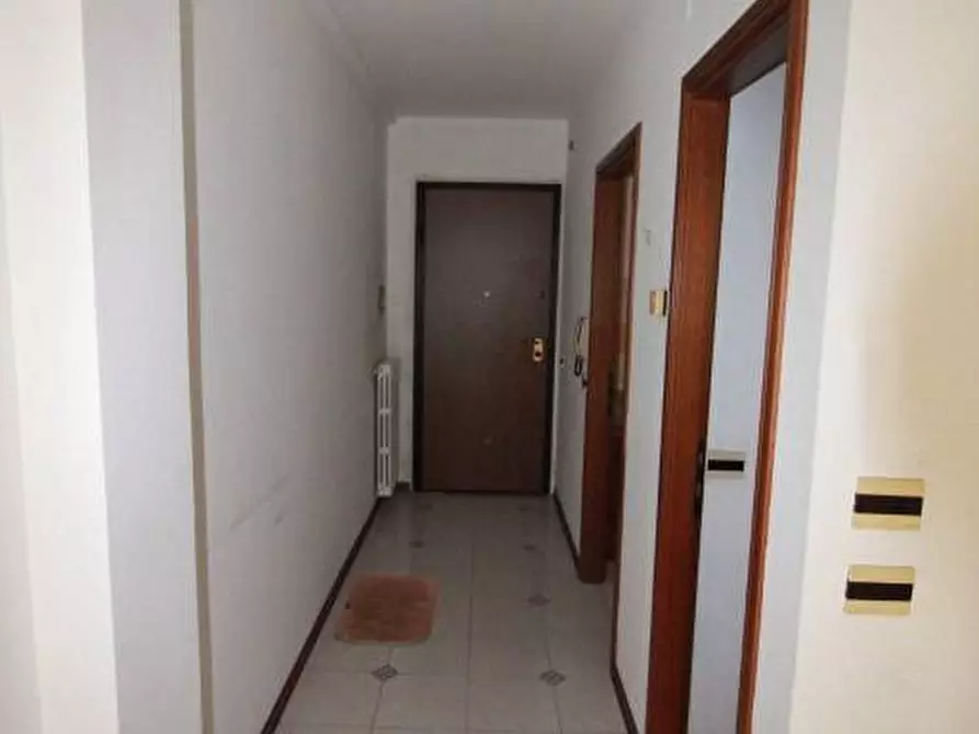 Immagine 2 di Appartamento in vendita  a Pontedera