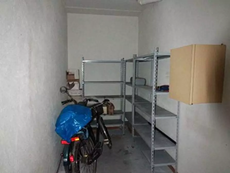 Immagine 23 di Appartamento in vendita  a Pontedera