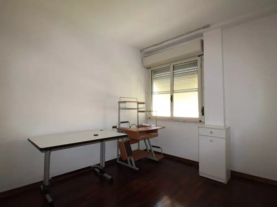 Immagine 18 di Appartamento in vendita  a Pontedera