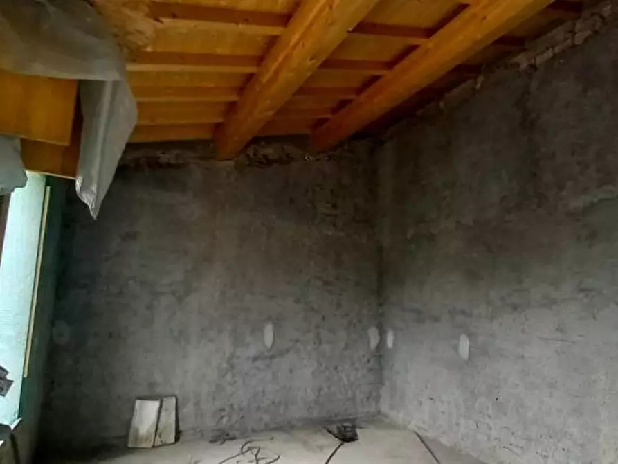 Immagine 8 di Appartamento in vendita  a Ponsacco