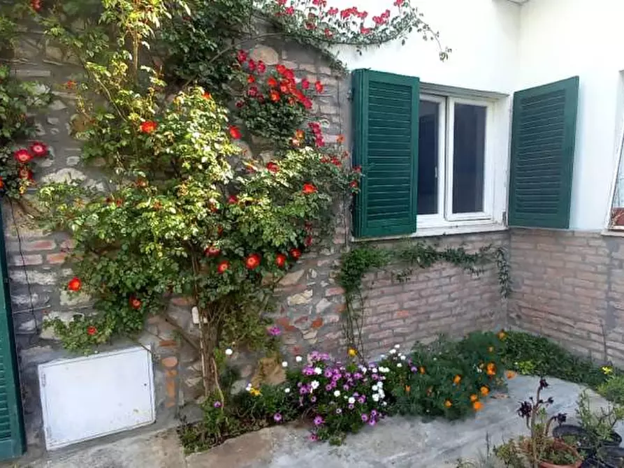 Immagine 23 di Villa in vendita  a Ponsacco