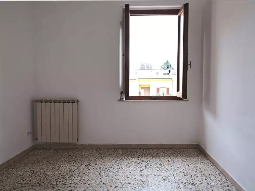 Immagine 14 di Casa indipendente in vendita  a Capraia E Limite