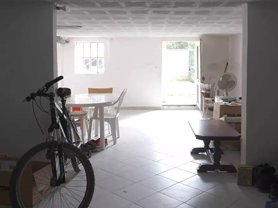 Immagine 20 di Casa indipendente in vendita  a Capraia E Limite