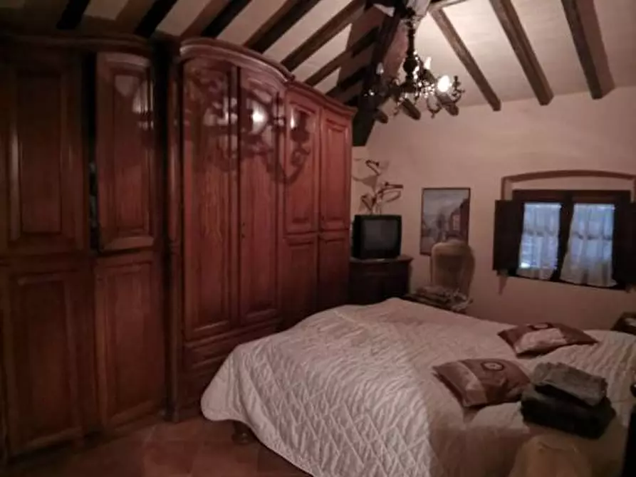 Immagine 11 di Casa indipendente in vendita  a Terricciola