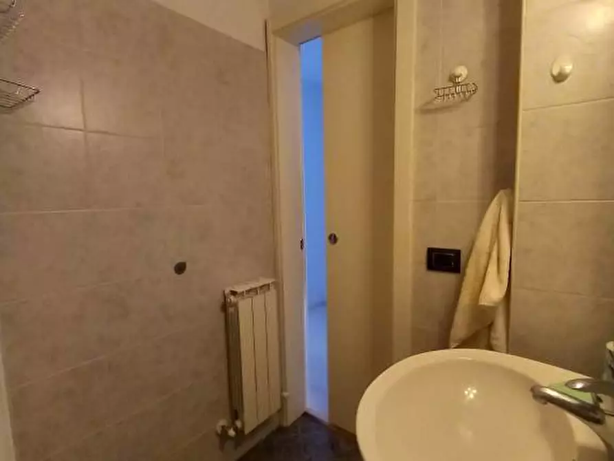 Immagine 5 di Ufficio in vendita  a Pisa