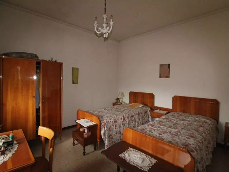 Immagine 2 di Villa in vendita  a Vicopisano