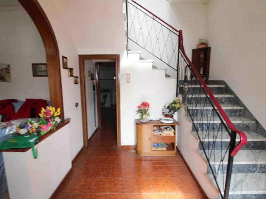 Immagine 12 di Villa in vendita  a Vicopisano