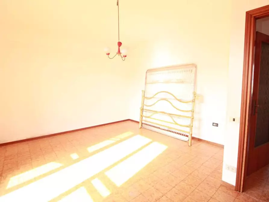 Immagine 16 di Appartamento in vendita  a Pontedera