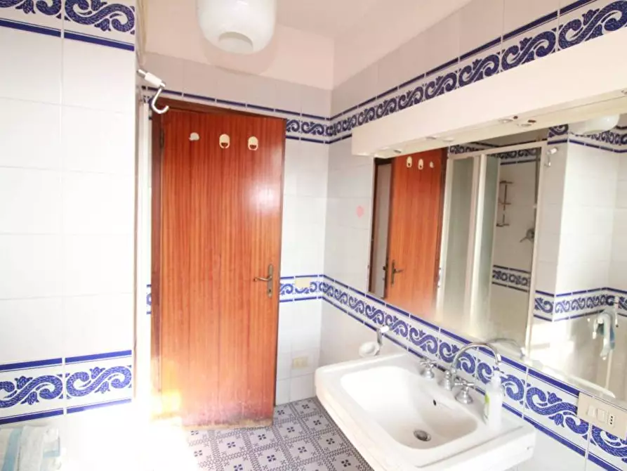 Immagine 13 di Appartamento in vendita  a Pontedera