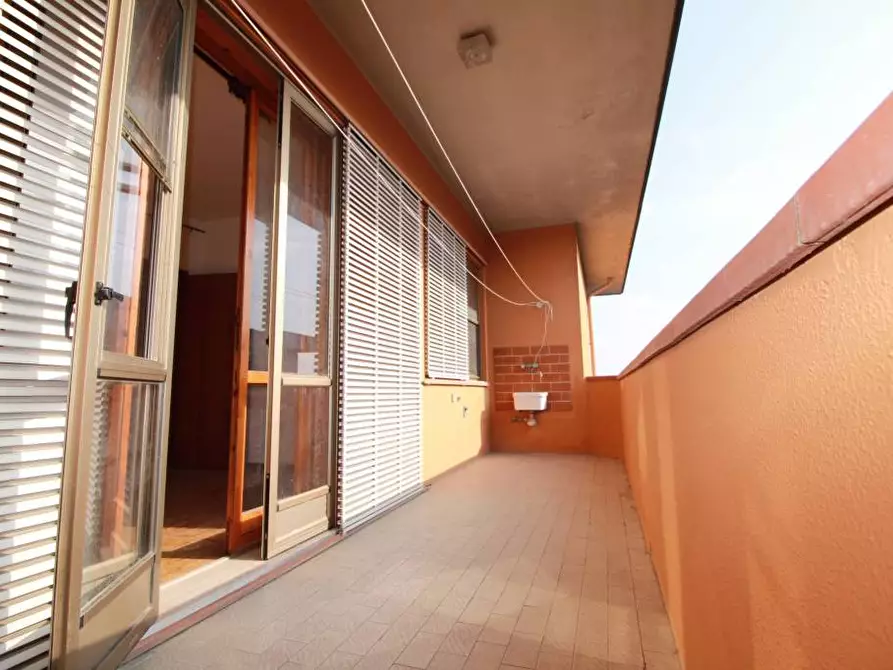 Immagine 17 di Appartamento in vendita  a Pontedera