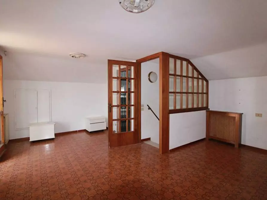 Immagine 20 di Appartamento in vendita  a Pontedera