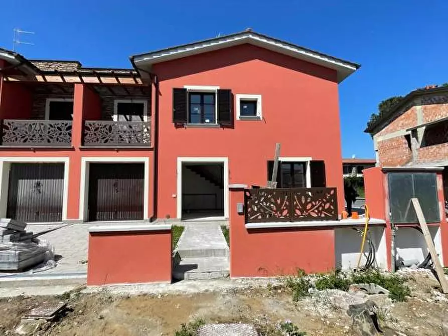 Immagine 8 di Villa in vendita  a Casciana Terme Lari