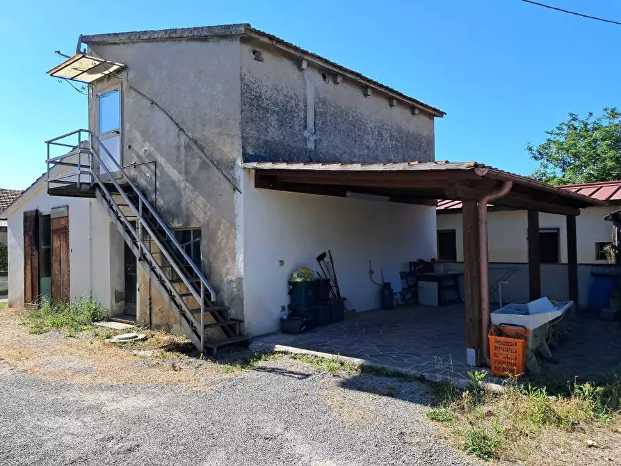 Immagine 39 di Casa indipendente in vendita  a Crespina Lorenzana