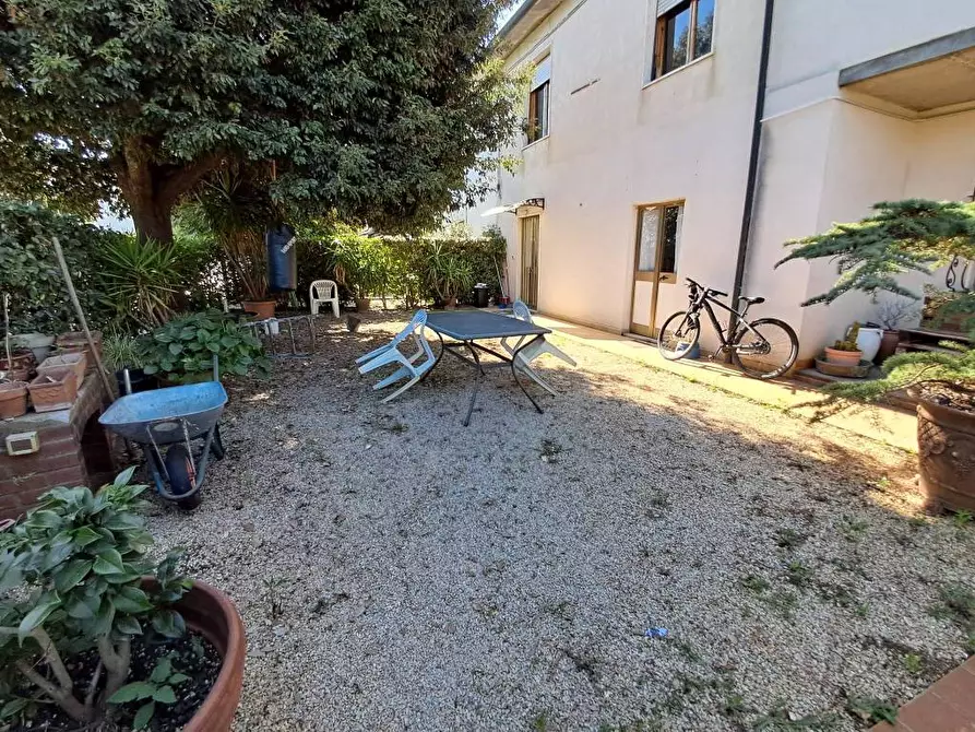 Immagine 36 di Casa indipendente in vendita  a Crespina Lorenzana