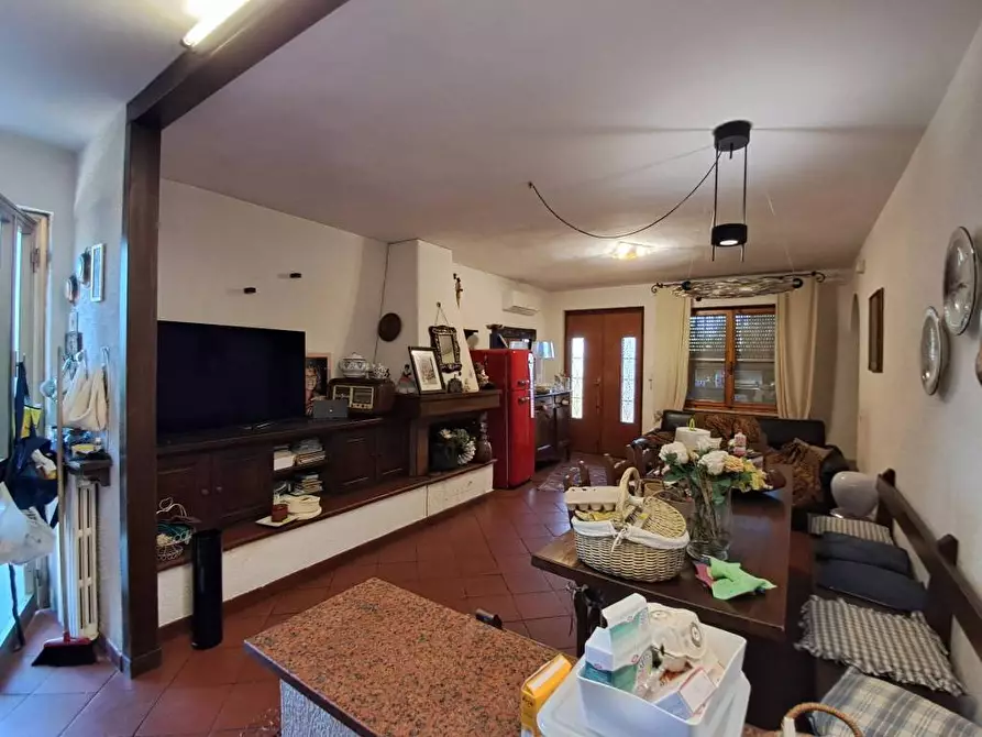 Immagine 8 di Casa indipendente in vendita  a Crespina Lorenzana