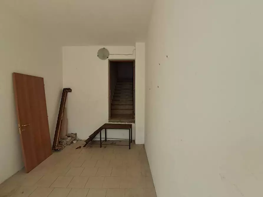 Immagine 33 di Appartamento in vendita  a Terricciola