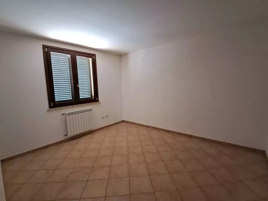 Immagine 15 di Appartamento in vendita  a Terricciola