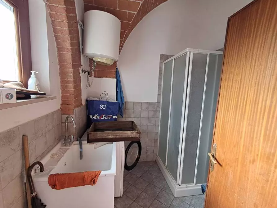 Immagine 34 di Casa indipendente in vendita  a Crespina Lorenzana