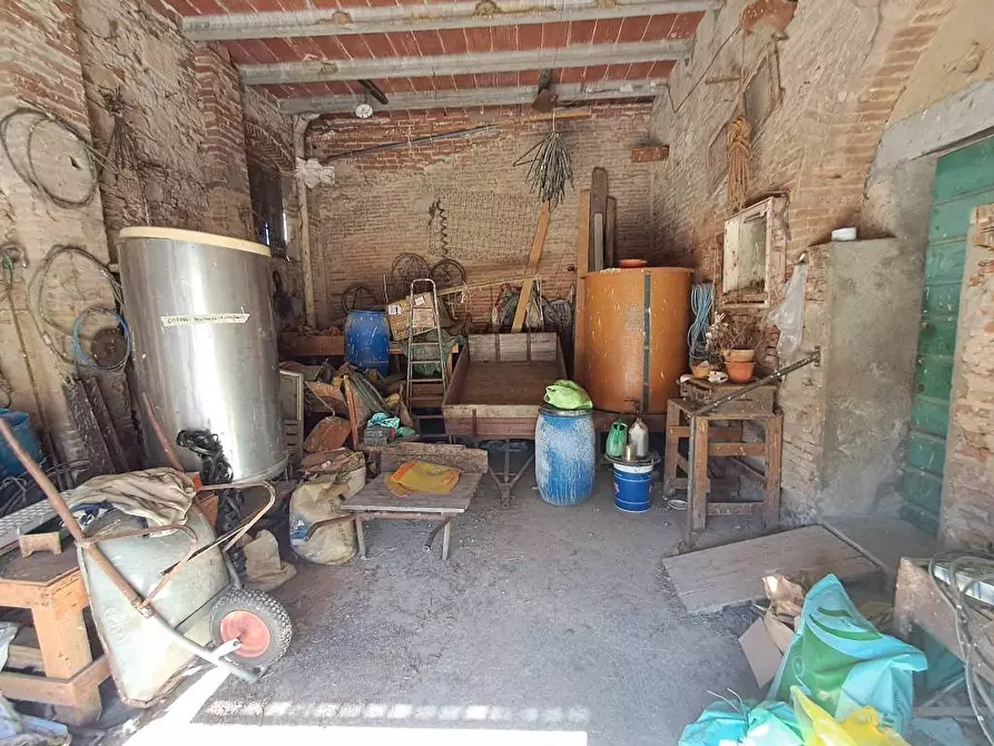 Immagine 27 di Casa indipendente in vendita  a Crespina Lorenzana