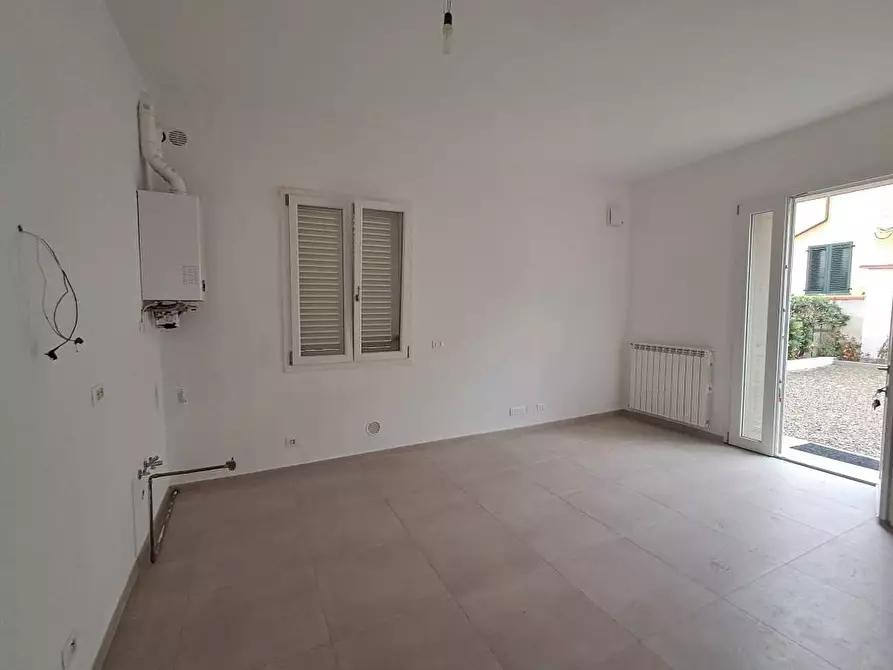 Immagine 15 di Appartamento in vendita  a Ponsacco