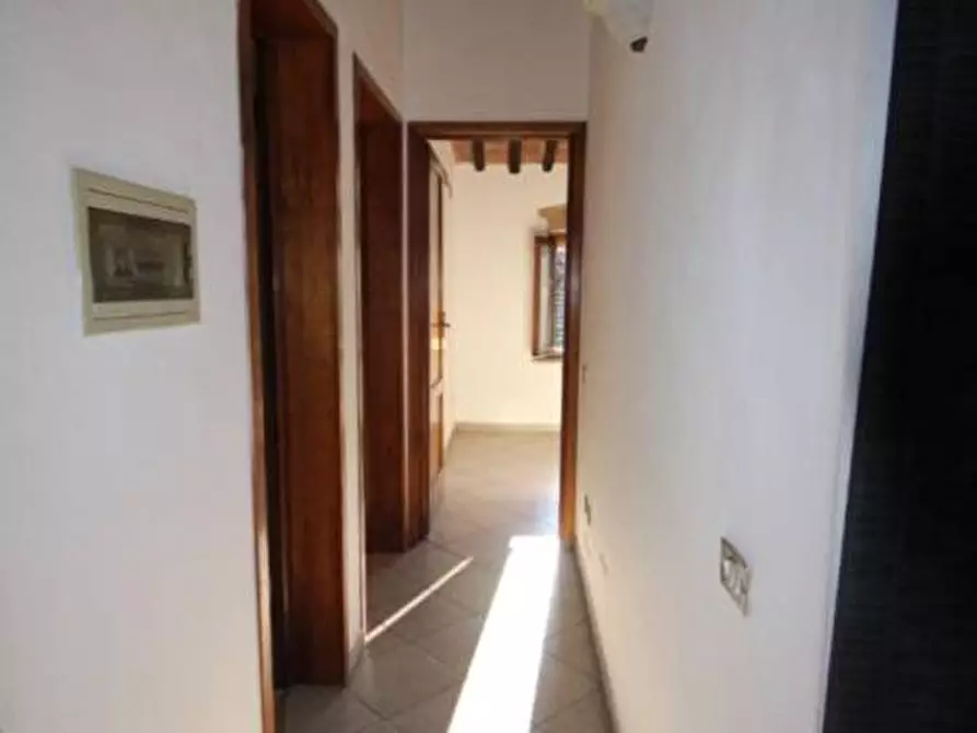 Immagine 9 di Appartamento in vendita  a Vicopisano